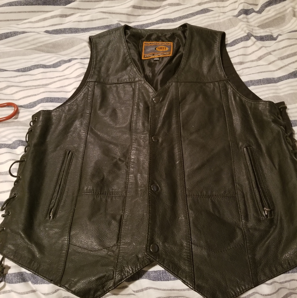 Men's genuine leather vest